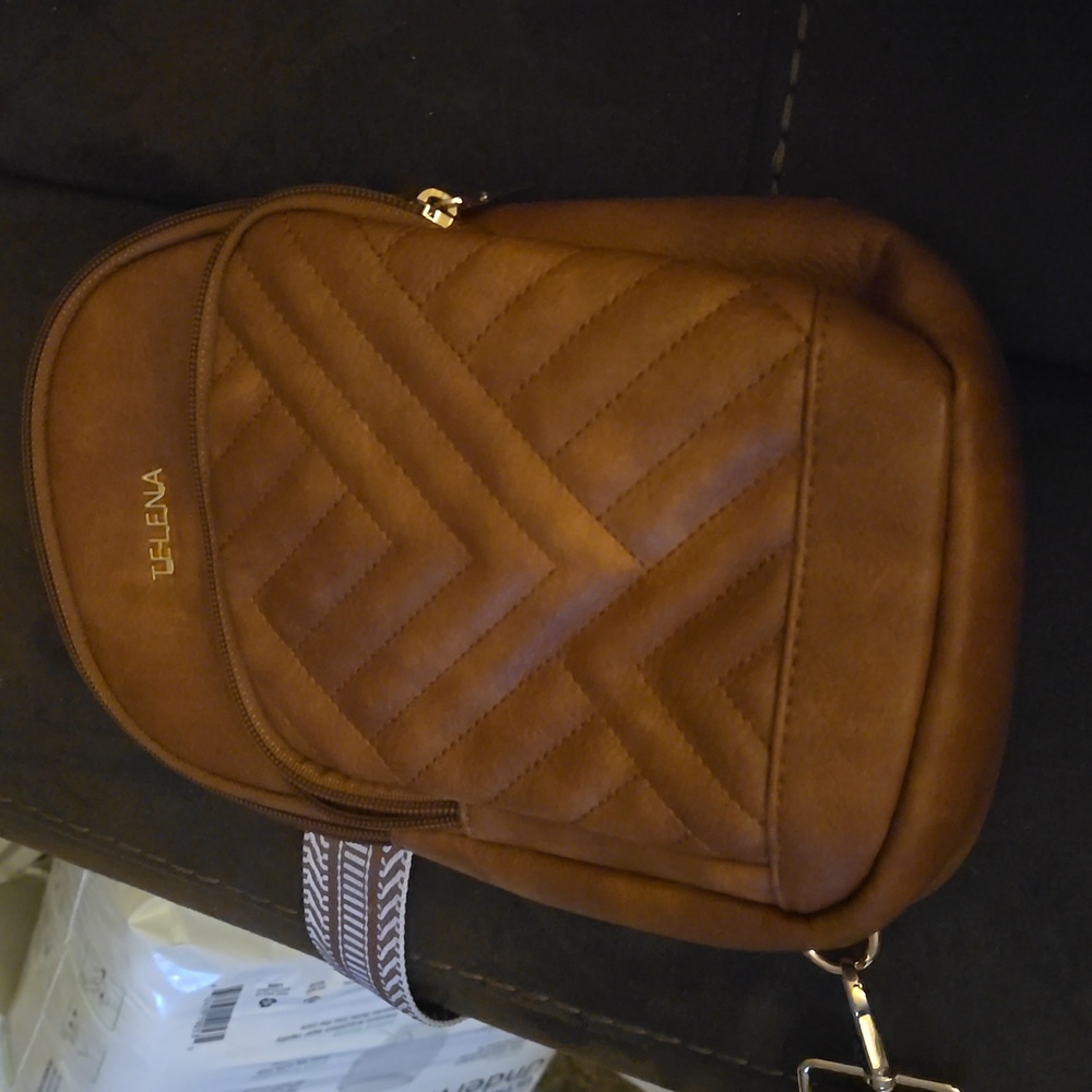 Crossbody leather purse
